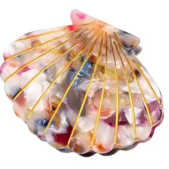 Shell Claw Hair Clip Anthropologie - Picture 1 of 1